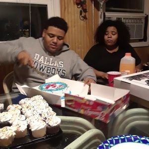 Meet your Posher, Eric